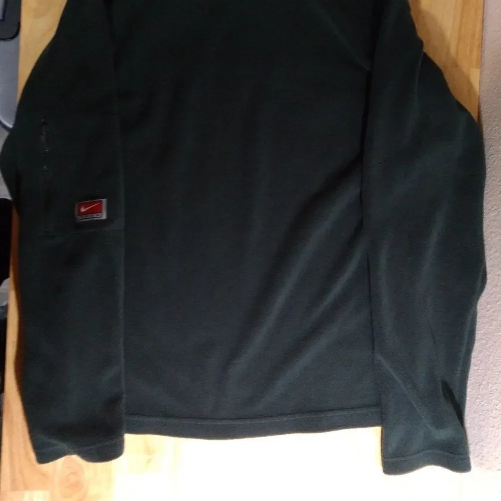 Nike vintage university